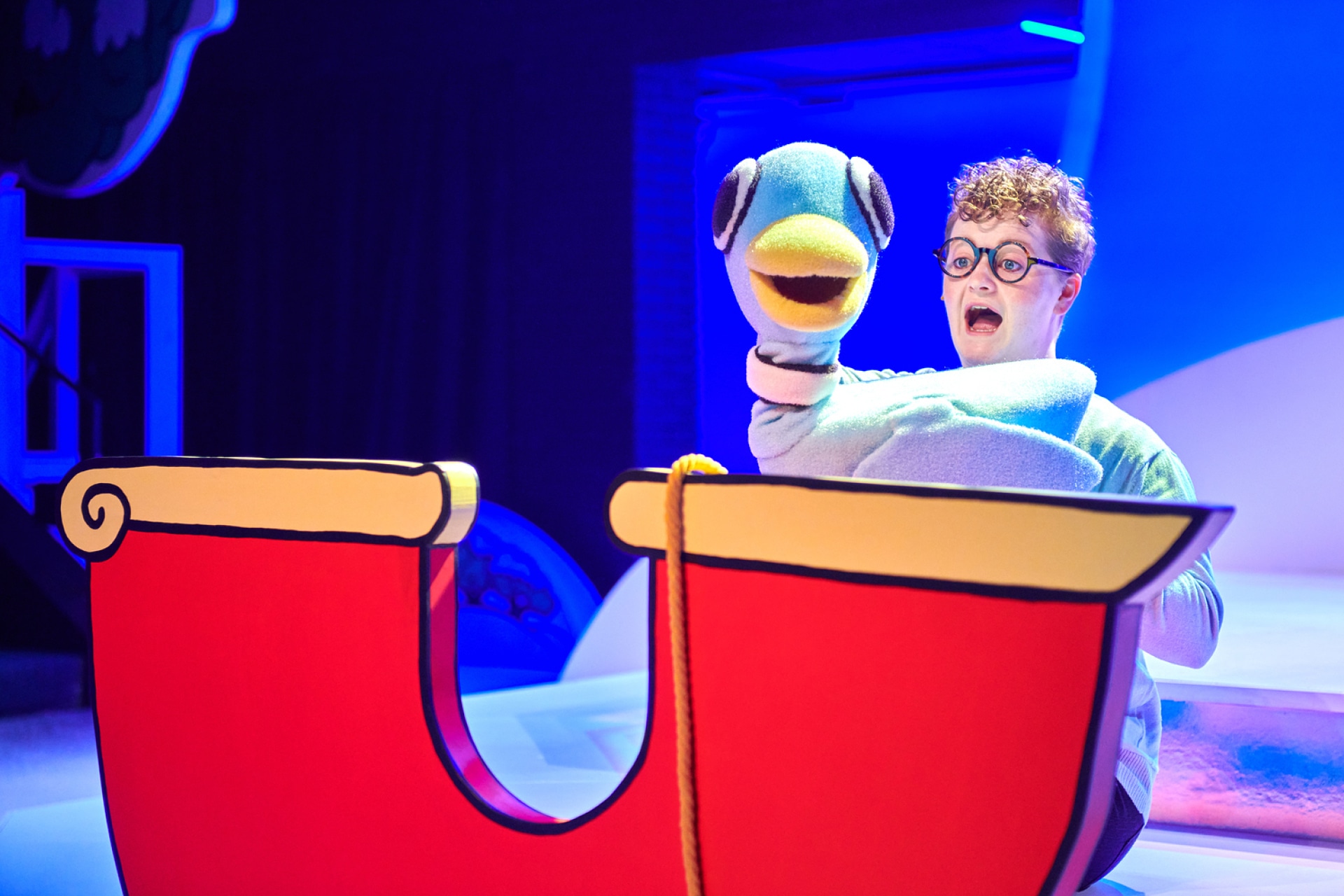 THE PIGEON GETS A BIG TIME HOLIDAY EXTRAVAGANZA!